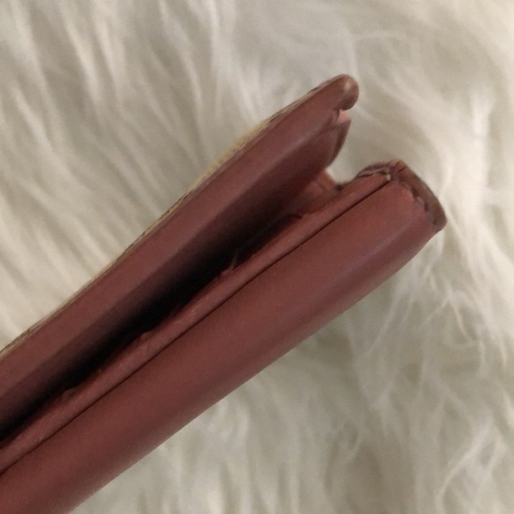 Beautiful vintage Gucci GG long wallet with heart logo Snap issue - Picture 13 of 15